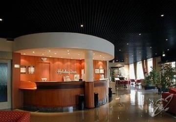 Holiday Inn Turin South Esterno foto